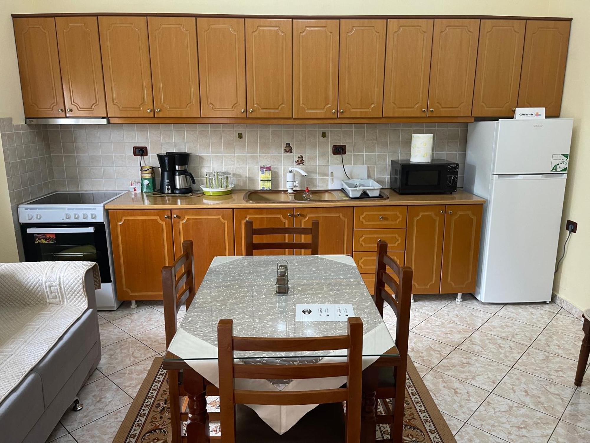 Artur'S Apartment Гирокастра Экстерьер фото